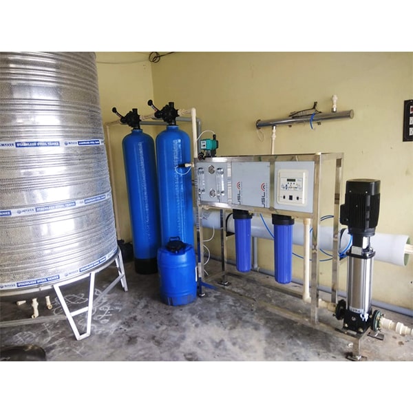 2000 LPH RO Water Treatment Plant